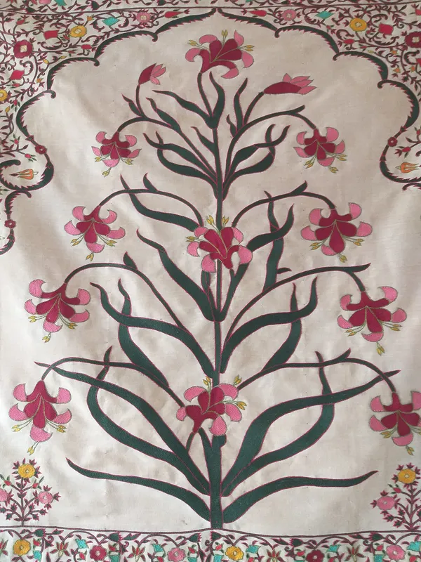 Silk_Mughal_Embroidered_Tree_Of_Life_Wall_Hanging