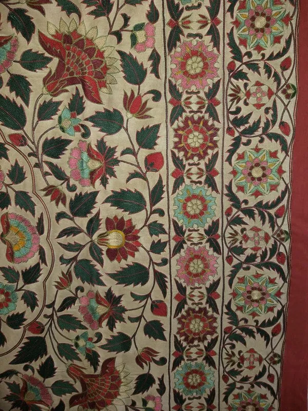 Silk_Mughal_Tree_Of_Life_Floral_Embroidered_Wall_Hanging