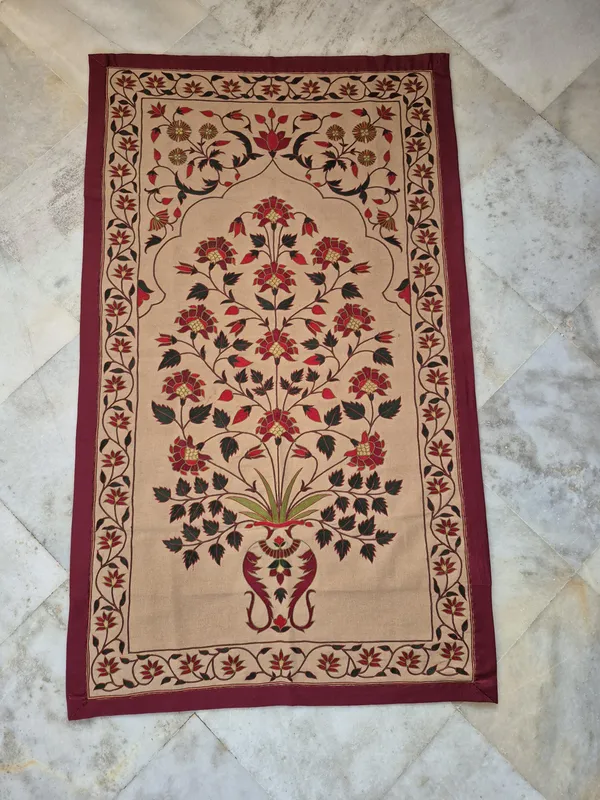 Silk_Mughal_Floral_Vase_Silk_Thread_Embroidered_Wall_Hanging