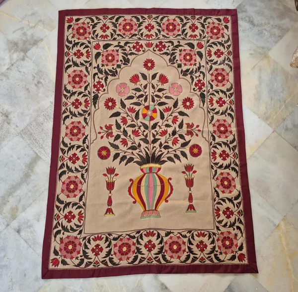 Silk_Mughal_Floral_Handmade_Embroidery_Wall_Hanging
