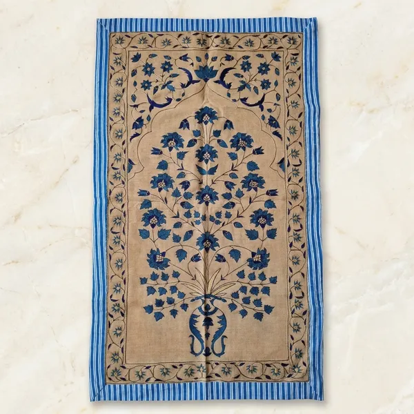 Sky_Blue_Floral_Handmade_Embroidery_Wall_Hanging