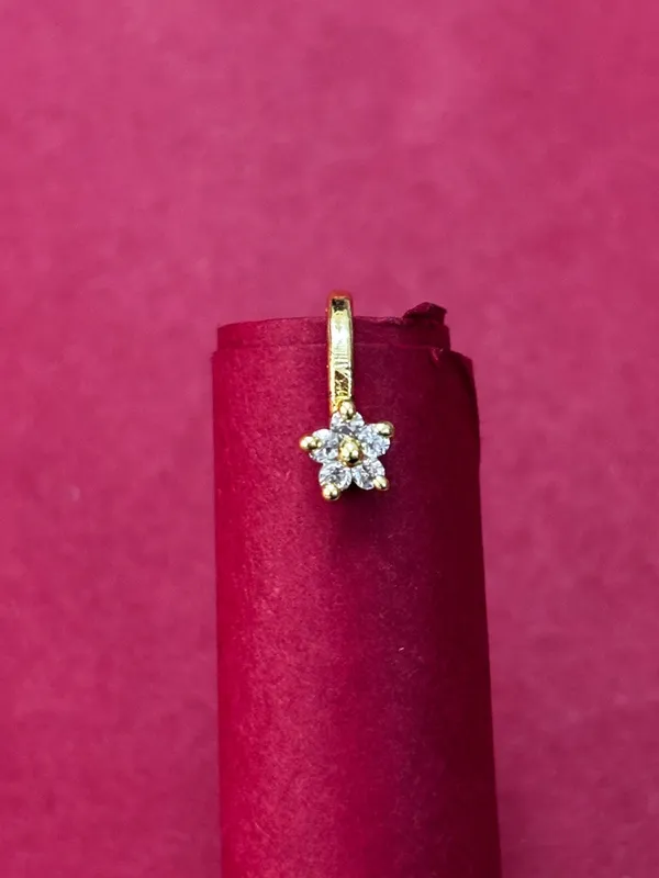 22K_Gold-Plated_Cubic_Zirconia_Studded_Floral_Nosepin