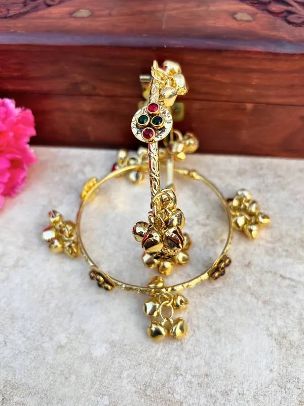 2Pcs_Gold_Toned_Adjustable_Ghungroo_Traditional_Bangles