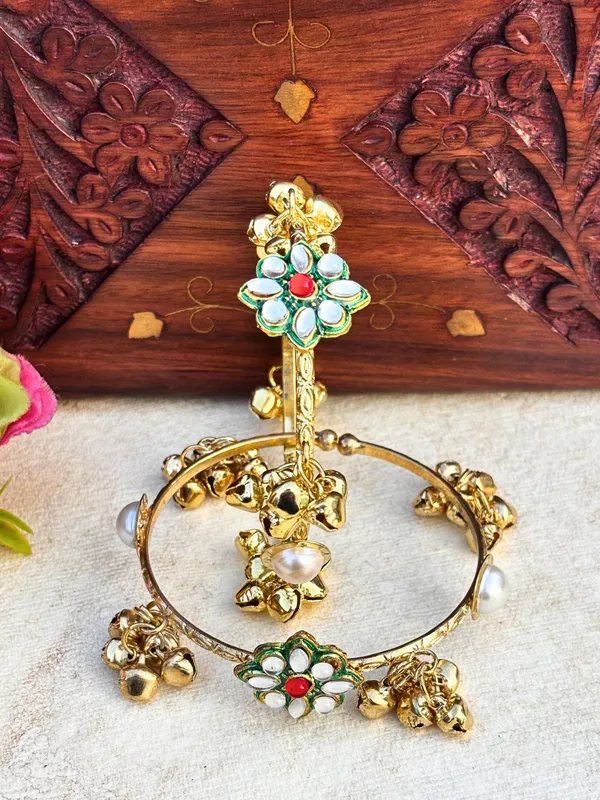 2Pcs_Gold_Toned_Adjustable_Kundan_Ghungroo_Traditional_Bangles