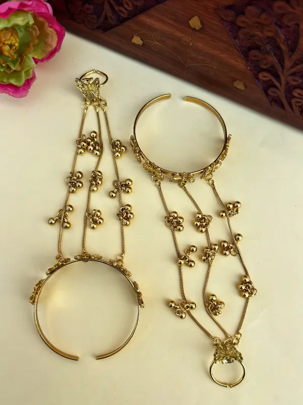 Butterfly_Ghungroo_Brass_Hathphool_Adjustable_Statement_Hand_Jewellery