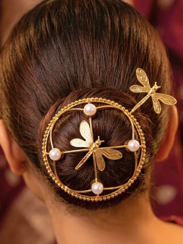 Jhanvi_Inspired_Pachi_Hair_Cage_Bun