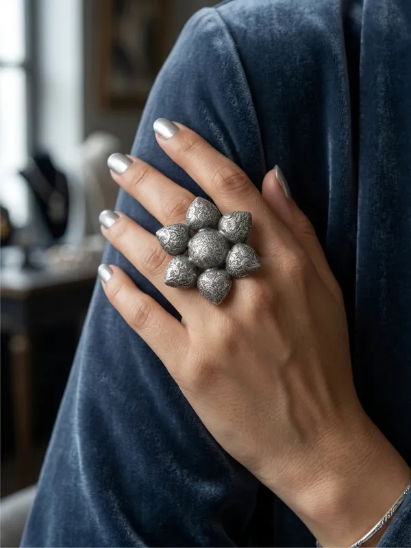 Women_Oxidised_Silver-Plated_Floral_Statement_Ring