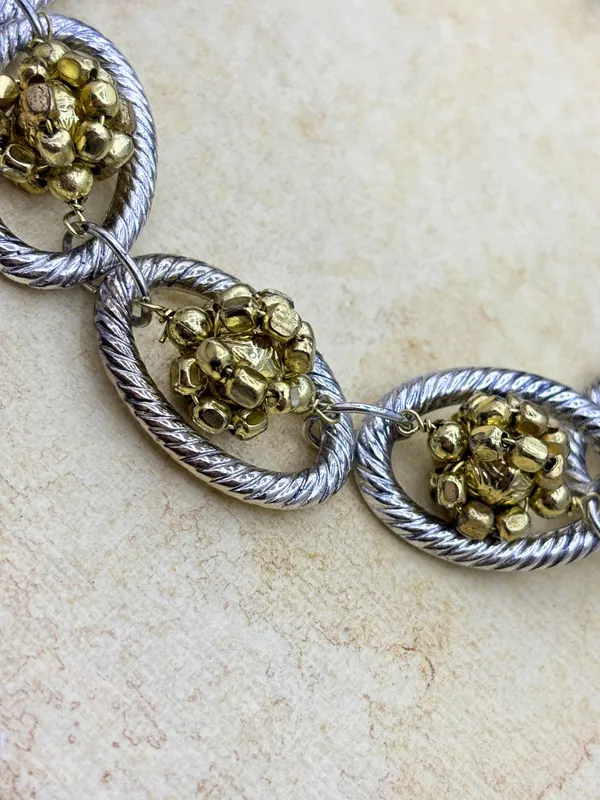 Dual-Toned_Oval_Link_Statement_Necklace