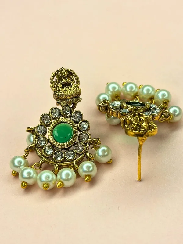 Gold-Plated_Green_Stone_And_Kundan_Studded_Lakshmi_Temple_Necklace_Jewellery_Set