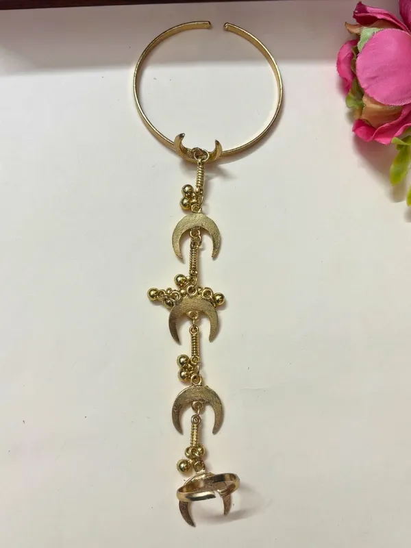 Gold_Plated_Hathphool_Ring_Bracelet