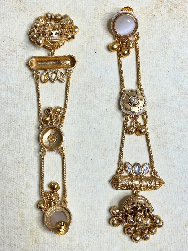Gold-Plated_Pearl_Studded_Kundan_Long_Chain_Kashmiri_Jhumka_Earrings