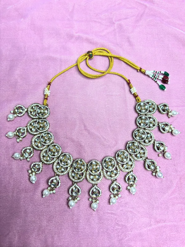Gold-Plated_Kundan_-Studded_&_Beaded_Studded_Bridal_Jewellery_Set