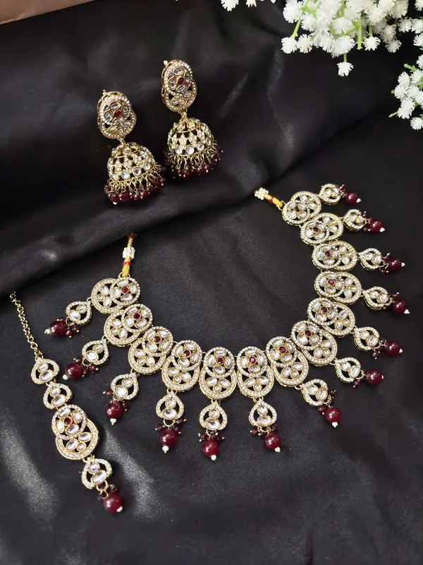 Gold-Plated_Kundan_-Studded_&_Beaded_Studded_Bridal_Jewellery_Set