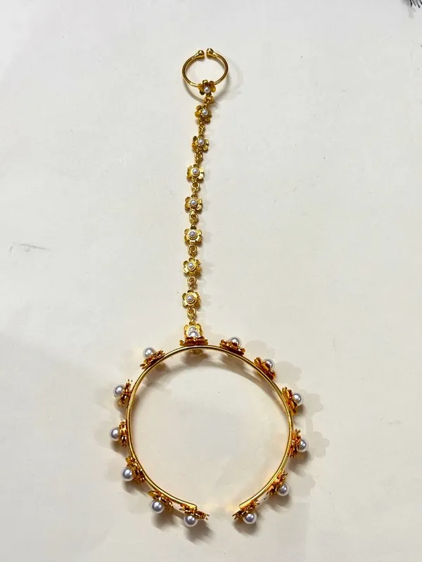 Gold-Plated_Pearl_Flower_Ring_Bracelet_With_Hathphool_(One_Hand_Only)