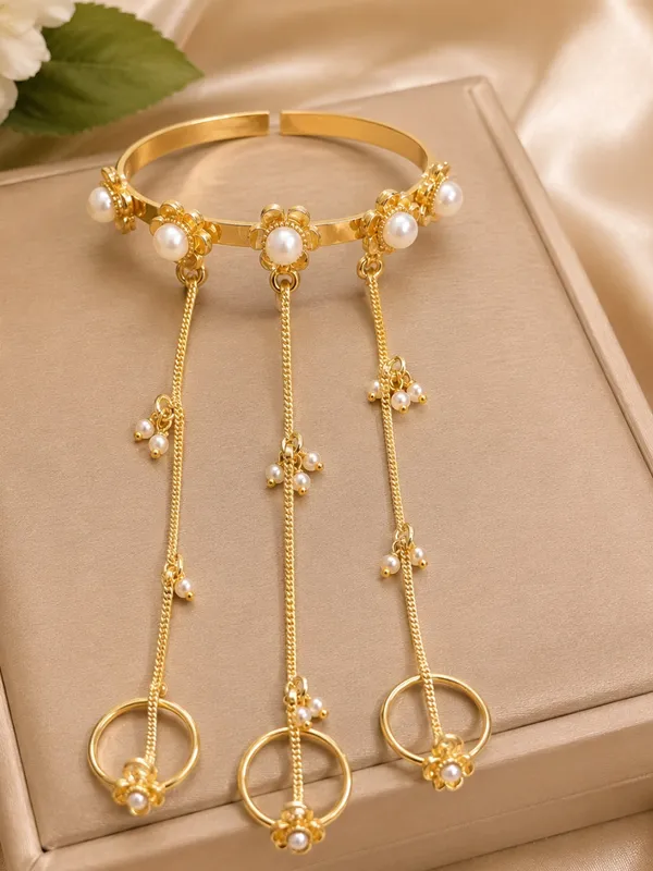 Gold-Plated_Pearls_Studded_Ghungroo_Hath_Phool_Kashmiri_Ring_Bracelet_Set