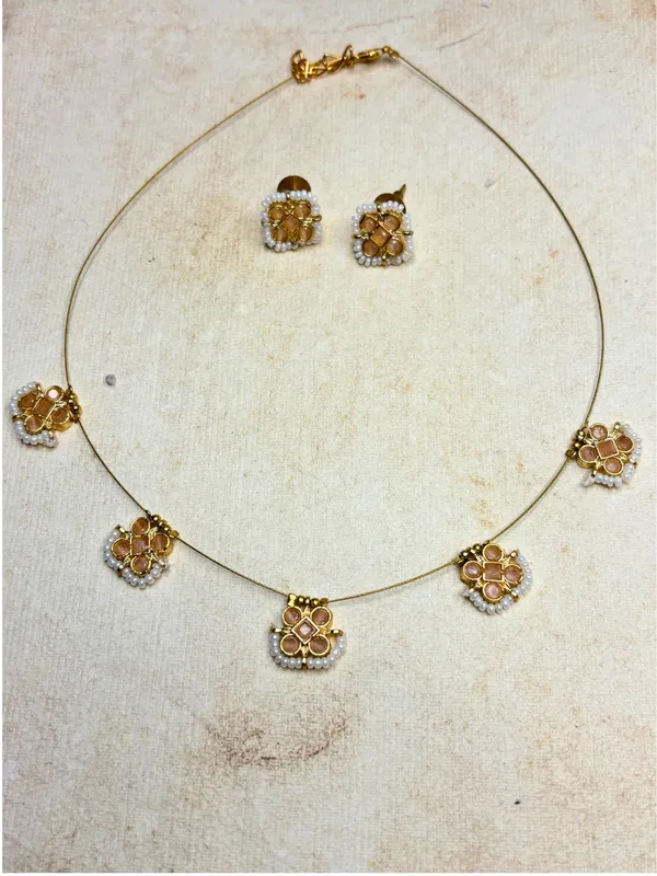 Gold-Plated_Pink_Stone_&_Pearl_Embellished_Minimal_Choker_Necklace_Jewellery_Set