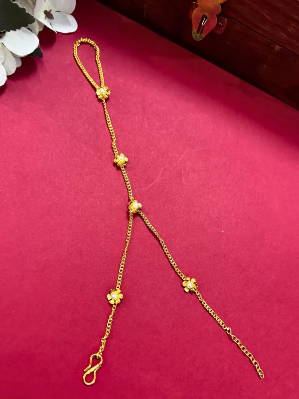 Gold-Plated_Ring_Bracelet_With_Hathphool_(One_Hand_Only)