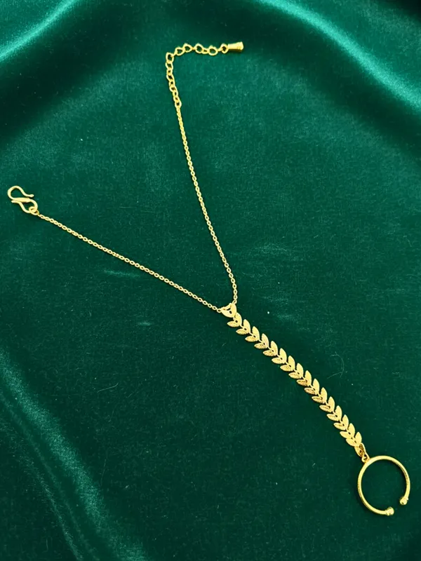 Gold-Plated_Ring_Bracelet_With_Hathphool_(One_Hand_Only)