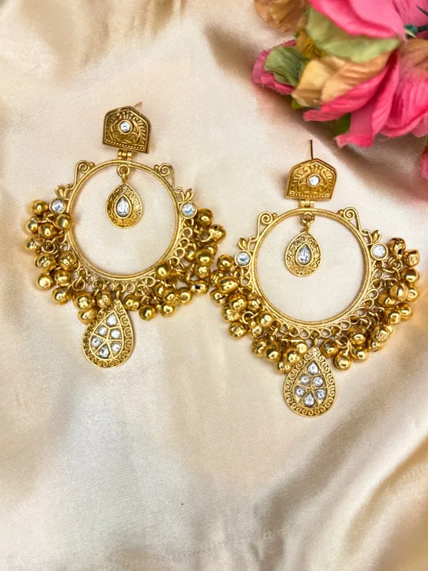 Gold-Plated_White_Kundan_Ghungroo_Statement_Earrings