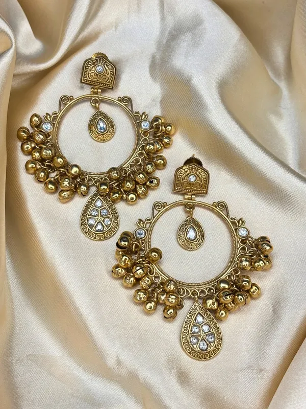 Gold-Plated_White_Kundan_Ghungroo_Statement_Earrings