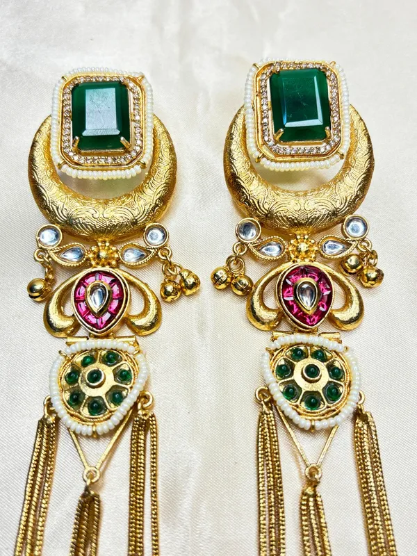 Gold-Toned_Green_Stone_Embellished_Kundan_Tassel_Drop_Earrings