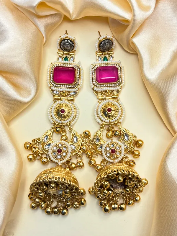 Gold-Toned_Kundan_&_Pink_Stone_Embellished_Pearl_Jhumka_Drop_Earrings