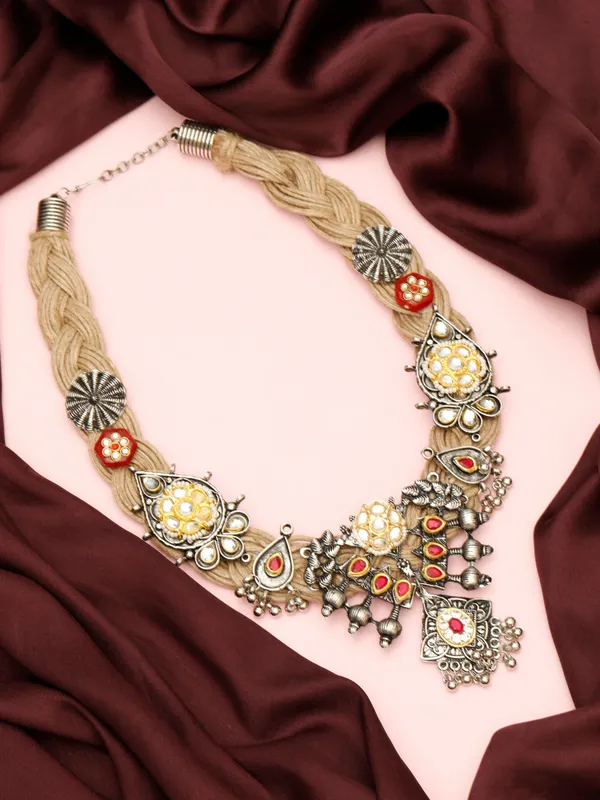 Golden_Jute_Necklace
