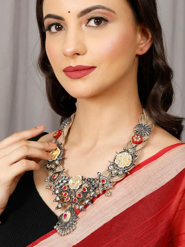 Golden_Jute_Necklace