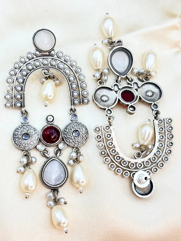 Maroon_&_White_Stone_Pearl_Embellished_Oxidised_Chandbali_Statement_Earrings