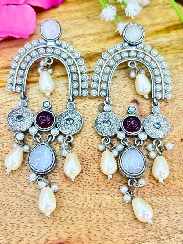 Maroon_&_White_Stone_Pearl_Embellished_Oxidised_Chandbali_Statement_Earrings