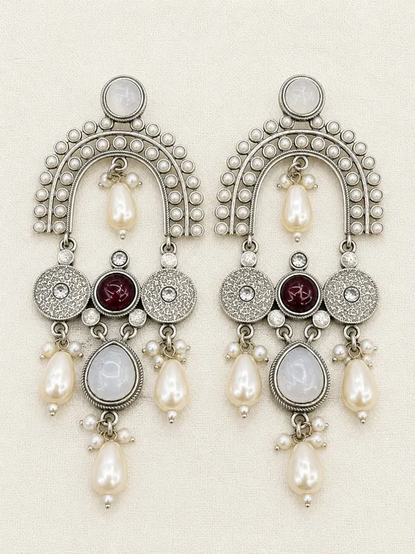 Maroon_&_White_Stone_Pearl_Embellished_Oxidised_Chandbali_Statement_Earrings