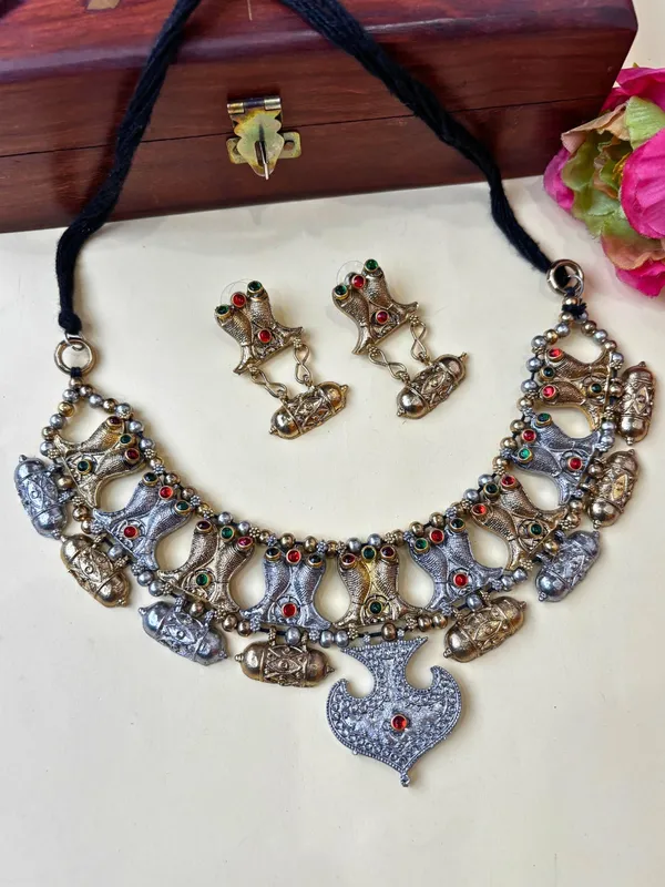 Oxidised_Dual_Tone_Silver_Plated_Oxidised_Jewellery_Set