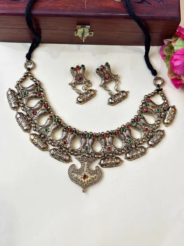Oxidised_Gold_Plated_Oxidised_Jewellery_Set