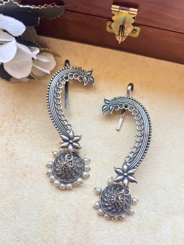 Oxidised_Silver-Plated_Floral_Ear_Cuff_Jhumka_Earrings
