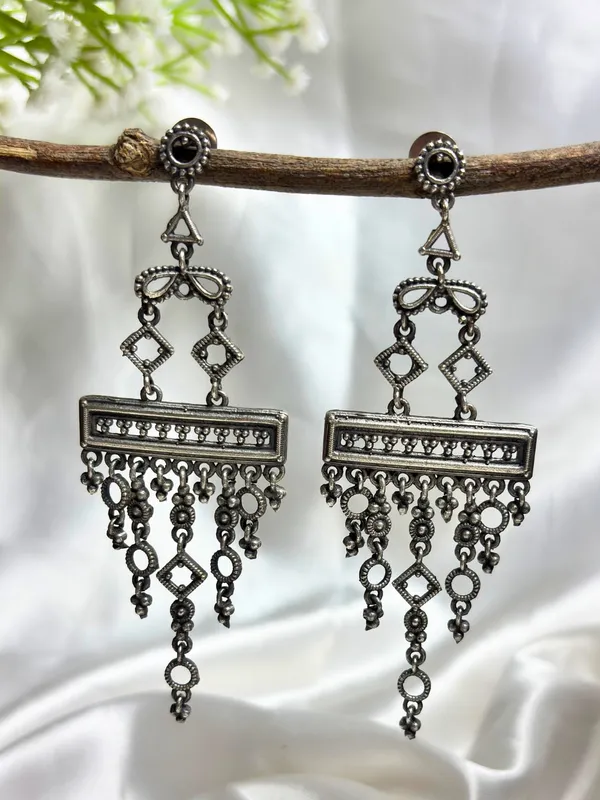 Oxidised_Silver-Plated_Geometric_Contemporary_Drop_Earrings