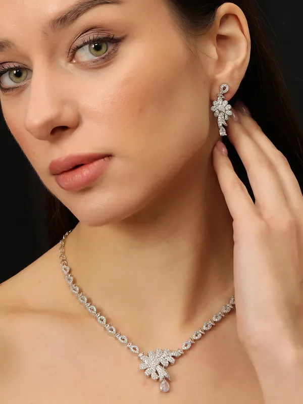 Rhodium-Plated_White_Ad_&_Cubic_Zirconia_Studded_Premium_Necklace_Jewellery_Set