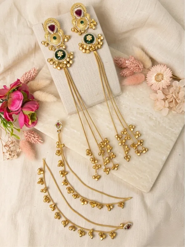 Set_Of_2_Gold-Plated_Peacock_Shaped_Kundan_&_Ghungroo_Studded_Kashmiri_Drop_Earrings