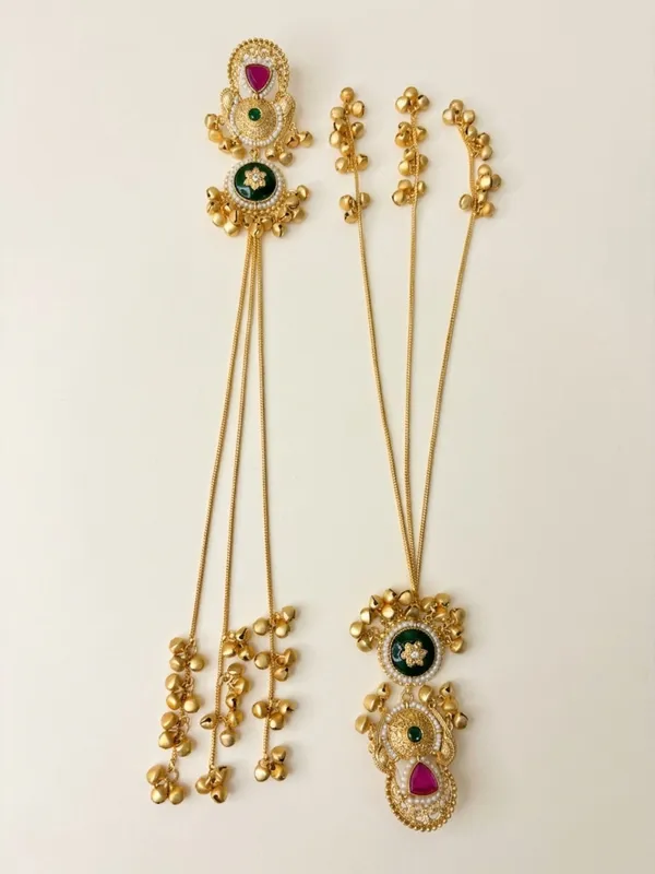 Set_Of_2_Gold-Plated_Peacock_Shaped_Kundan_&_Ghungroo_Studded_Kashmiri_Drop_Earrings