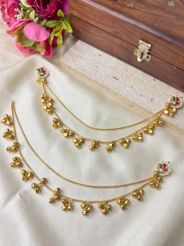 Set_Of_2_Gold-Plated_Peacock_Shaped_Kundan_&_Ghungroo_Studded_Kashmiri_Drop_Earrings