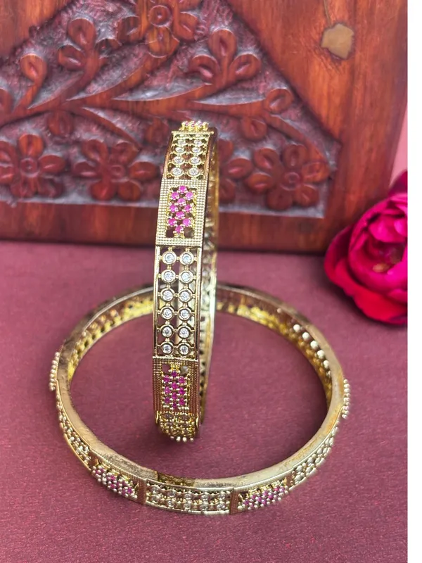 Pink_&_White_22K_Gold-Plated_Ad_Stones_Handcrafted_Bangles