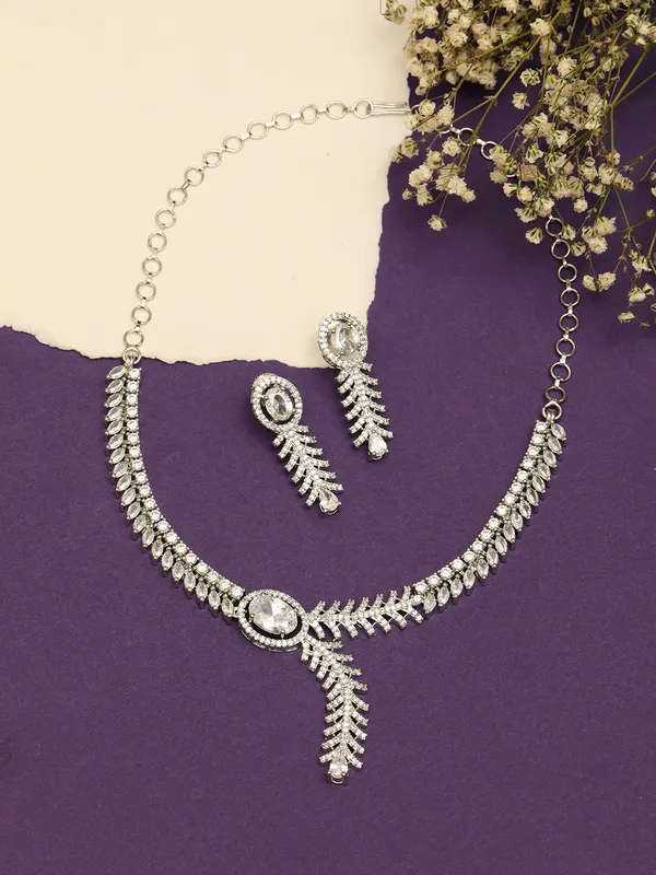 Silver_Plated_Ad_&_Cubic_Zirconia_Studded_Premium_Necklace_Jewellery_Set