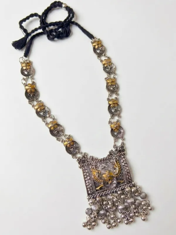 Silver-Plated_Dual-Tone_Textured_Long_Necklace_Jewellery_Set