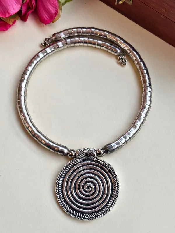 Silver_Plated_Hasli_Choker_Necklace
