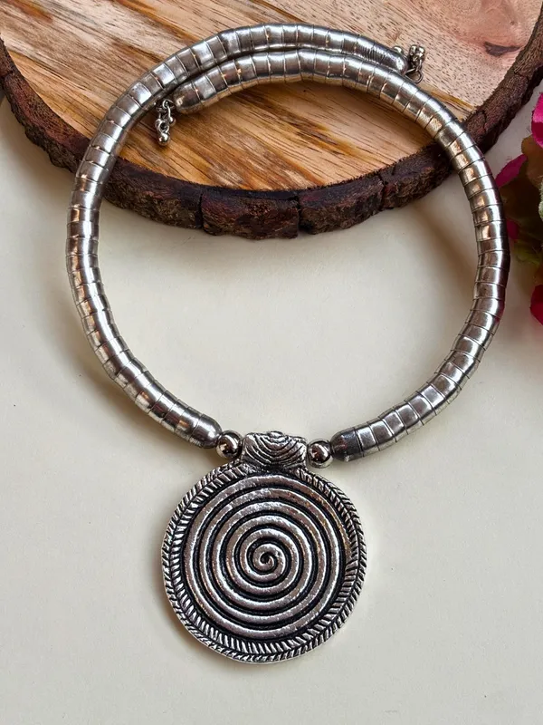 Silver_Plated_Hasli_Choker_Necklace