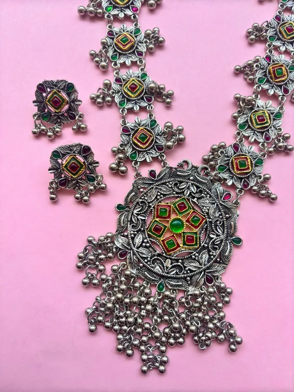 Silver-Plated_Oxidized_Floral_Textured_Long_Necklace_Set