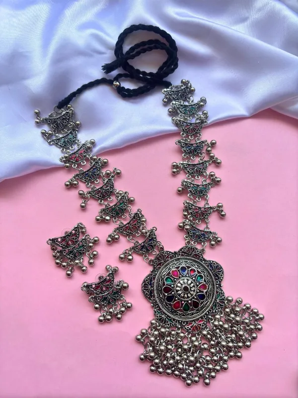 Silver-Plated_Oxidized_Meenakari_Floral_Long_Necklace_Set