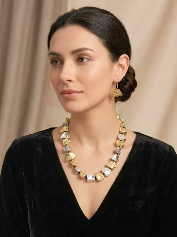 Textured_Statement_Necklace_Set