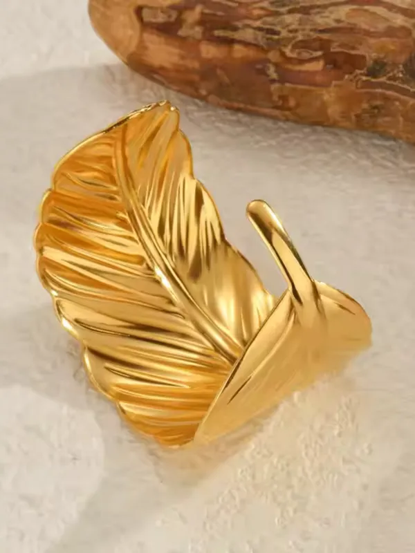 18K_Gold_Pvd_Plated_Leaf_Shaped_Cuff_Bracelet