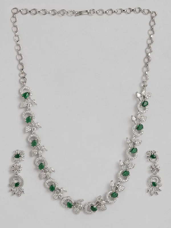 American_Diamond_Studded_Necklace_Jewellery_Set