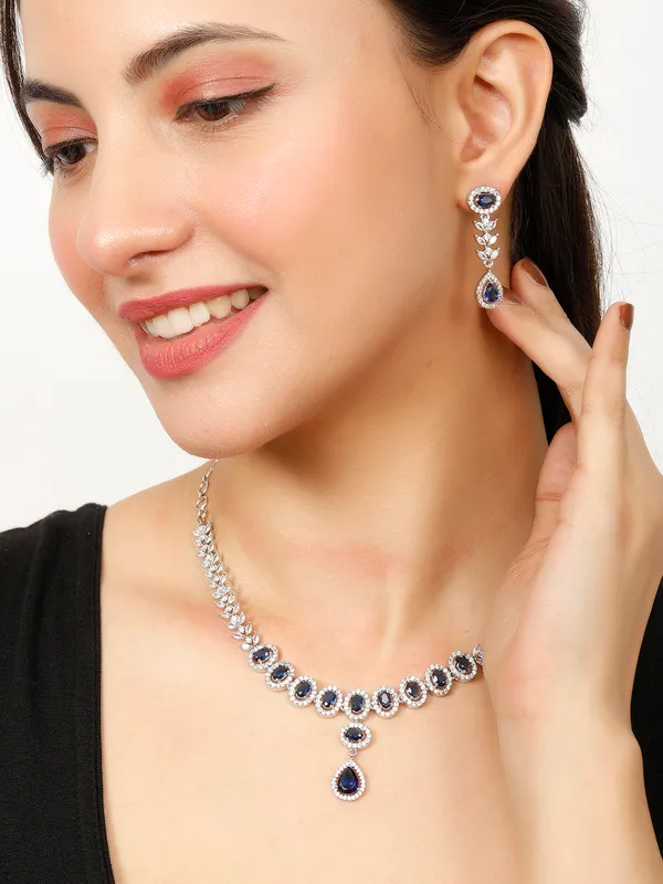 Blue_Emerald_Ad_Studded_Handcrafted_Jewellery_Set